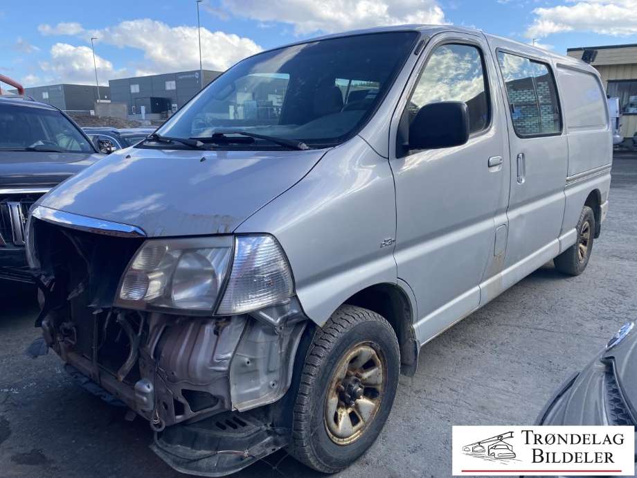 Toyota Hiace 2007-2012 (Fase 3) delebil , Motorkode: 2KD-FTV, Girkassekode: 