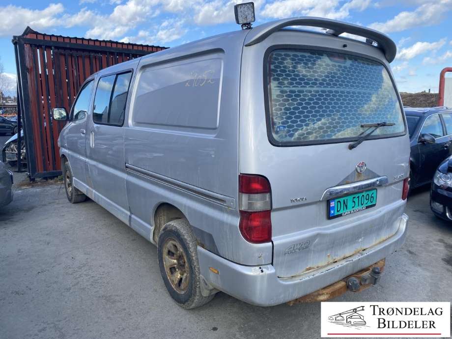 Toyota Hiace 2007-2012 (Fase 3) delebil , Motorkode: 2KD-FTV, Girkassekode: 