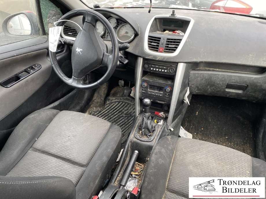 Peugeot 207 2006-2012 , Motorkode: 9H06, Girkassekode: