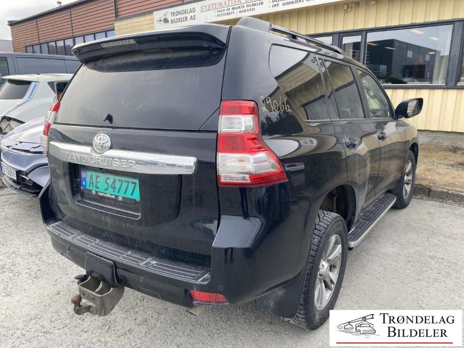 Toyota Land Cruiser 150 2014-->> (Fase 2) , Motorkode: 1GD-FTV, Girkassekode: 