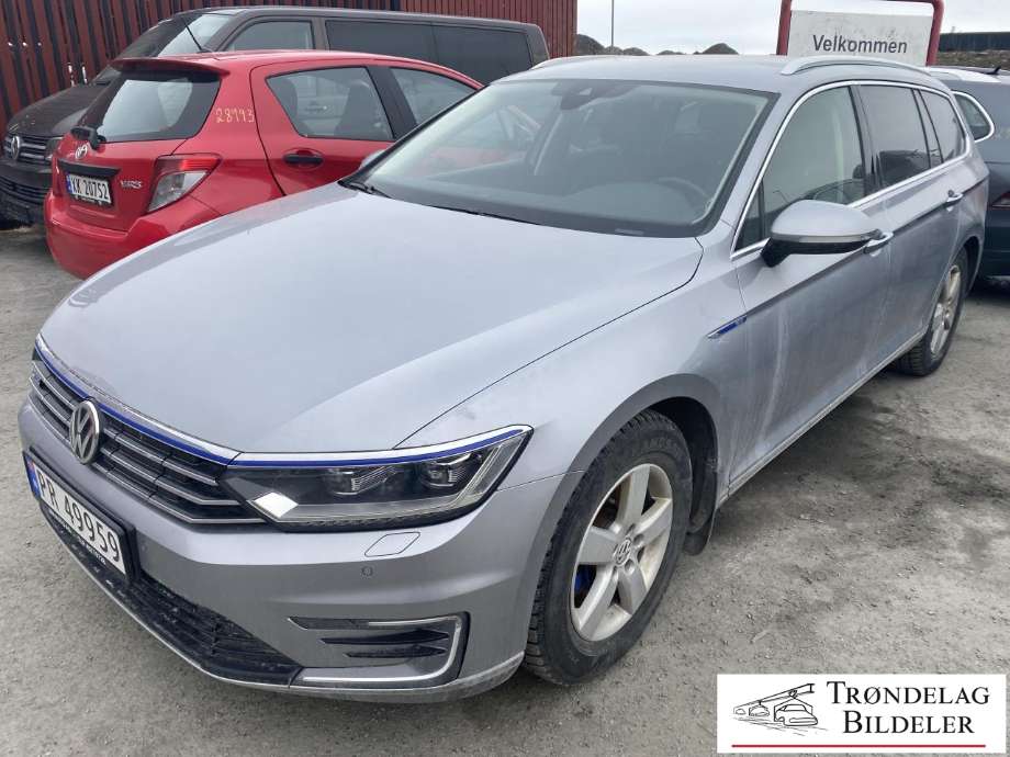 VW Passat 2015-2019 (Fase 1) (B8) (B8), Motorkode: CUKC, Girkassekode: TEC