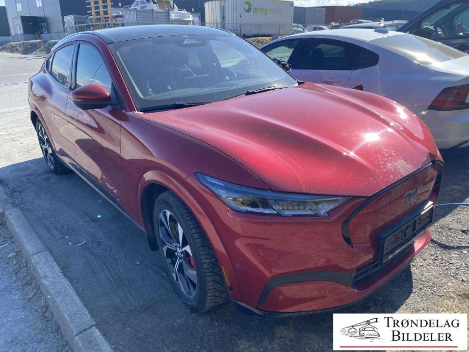 Ford Mustang Mach-e, 2020->>  delebil , Motorkode: U