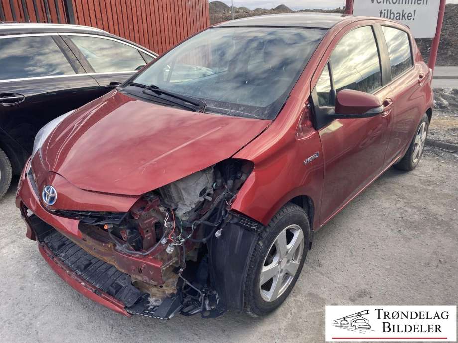 Toyota Yaris 2012-2014 (Type III, Fase 1) delebil , Motorkode: 1NZ-FXE, Girkassekode: