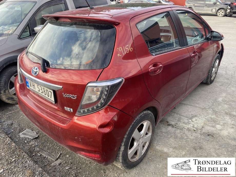 Toyota Yaris 2012-2014 (Type III, Fase 1) delebil , Motorkode: 1NZ-FXE, Girkassekode:
