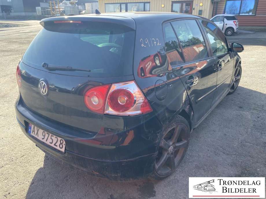 VW Golf VI 2008-2012 , Motorkode: BMM, Girkassekode: KNP