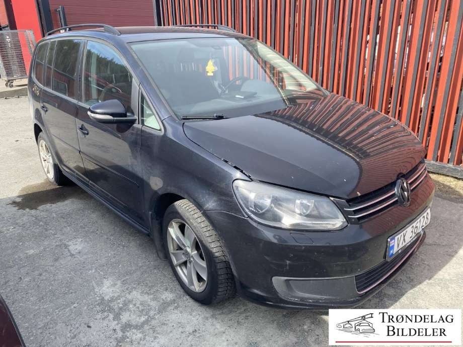 VW Touran, 2010-2015 (Type I, Fase 3)  delebil , Motorkode: CAYC, Girkassekode: MLE