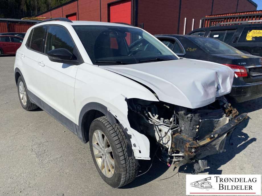 VW T-Cross, 2019->>  delebil , Motorkode: DKR, Girkassekode: TSH