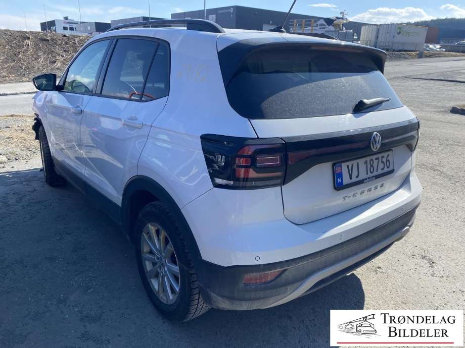 VW T-Cross 2019-->> , Motorkode: DKR, Girkassekode: TSH