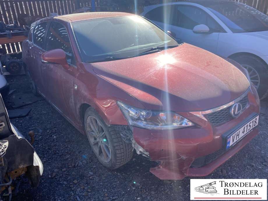 Lexus CT, 2010-2020  delebil , Motorkode: 2ZR-FXE