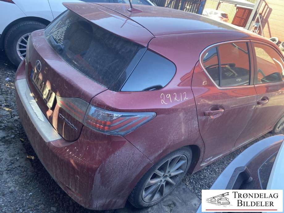 Lexus CT 2010-2020 delebil , Motorkode: 2ZR-FXE, Girkassekode: