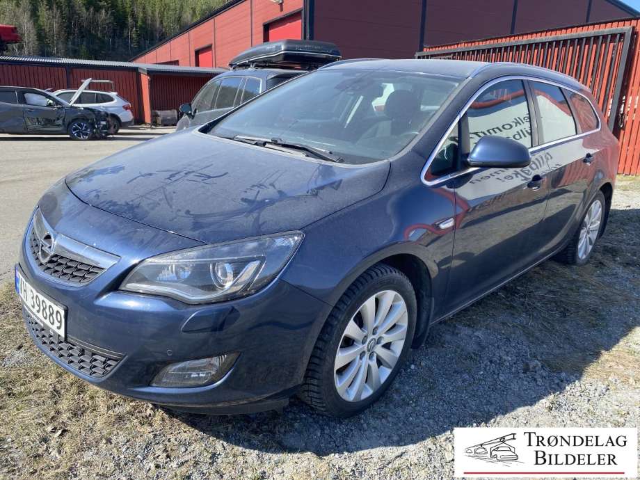 Opel Astra J 2010-2015 delebil , Motorkode: A17DTR, Girkassekode: