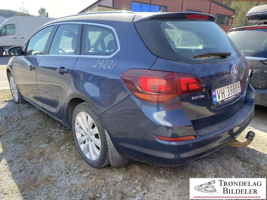 Opel Astra J 2010-2015 delebil , Motorkode: A17DTR, Girkassekode: