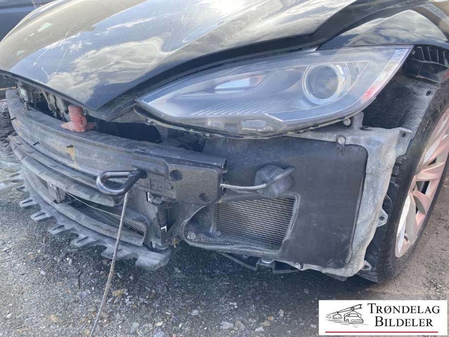 Tesla Model S 2013-2016 (Fase 1) delebil , Motorkode: L1S, Girkassekode: 