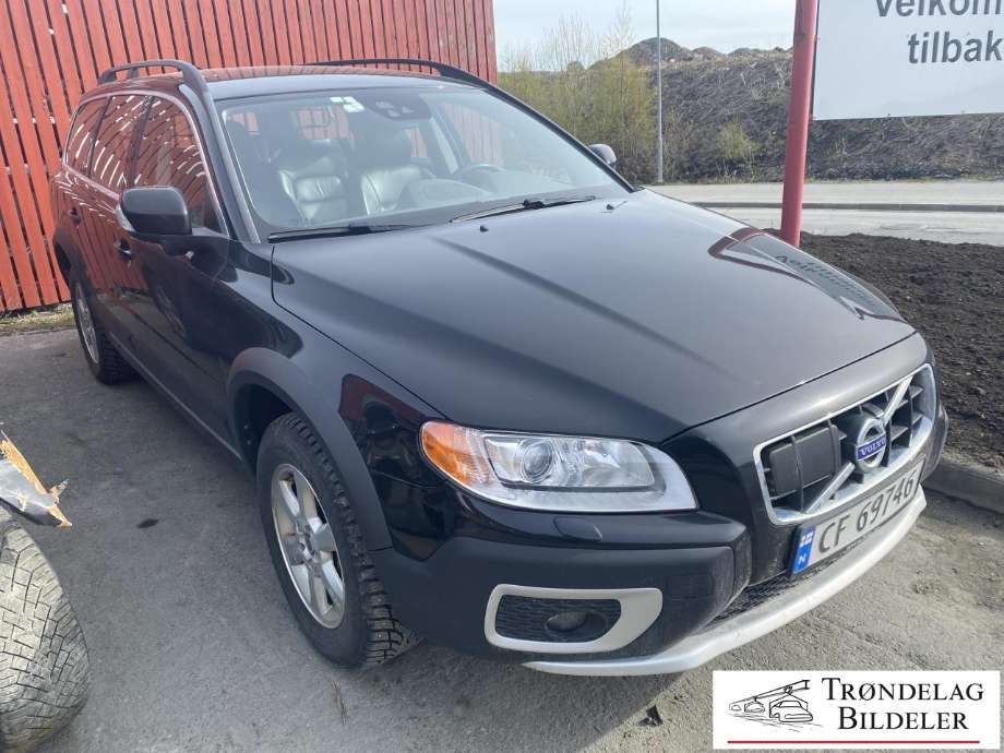 Volvo XC70, 2008-2013 (Type II, Fase 1)  delebil , Motorkode: D5244T17, Girkassekode: 6-MAN 4WD / M66 AWD