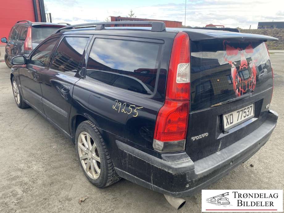 Volvo V70 2000-2004 (Type II, Fase 1) , Motorkode: D5244T, Girkassekode: 5-AUT / AW55-50/51SN