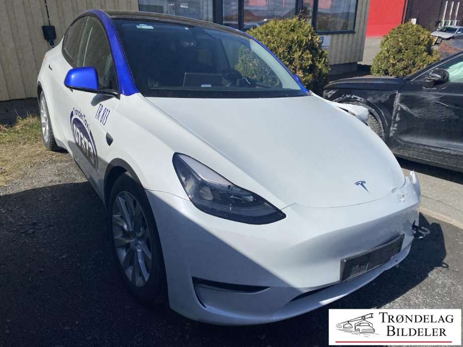 Tesla Model Y, 2024->> (Type II)  delebil , Motorkode: 3D3|4D1