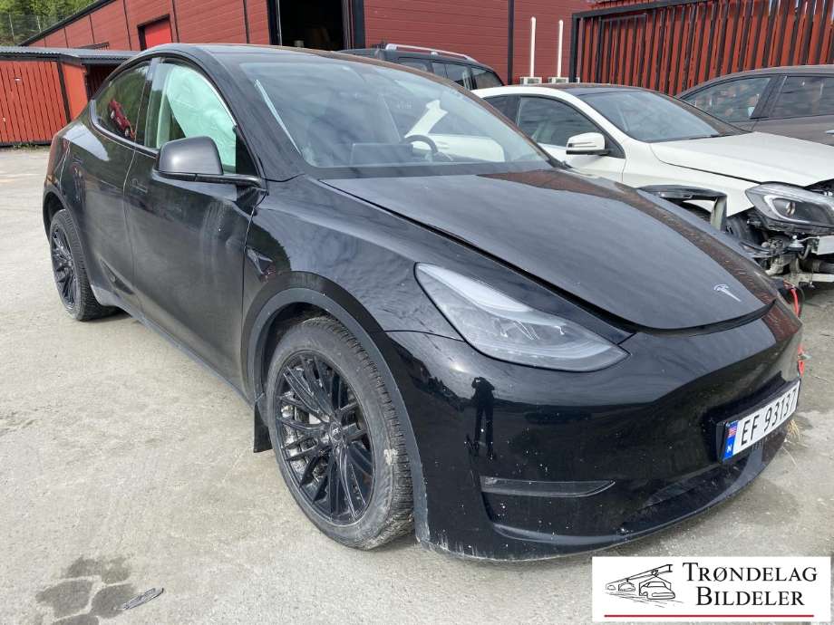 Tesla Model Y, 2021-2024 (Type I)  delebil , Motorkode: 3D3|4D1