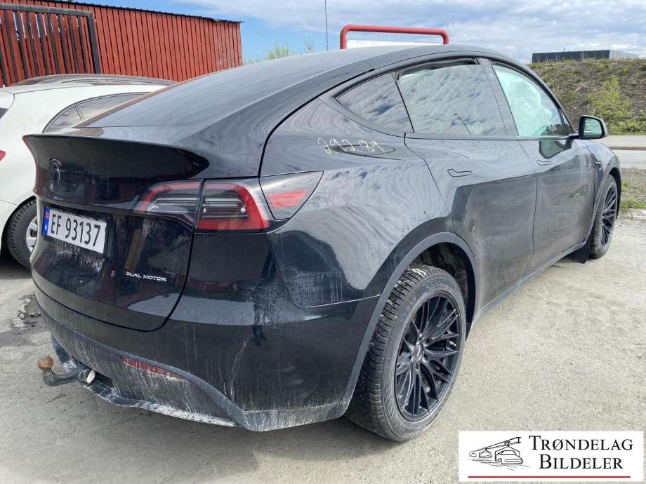 Tesla Model Y 2021-2024 (Type I) , Motorkode: 3D3|4D1, Girkassekode: 