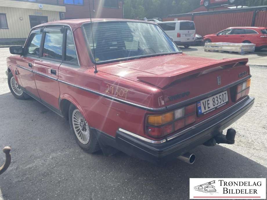 Volvo 240 1988-1993 , Motorkode: B230FS1 / B230F, Girkassekode: M47