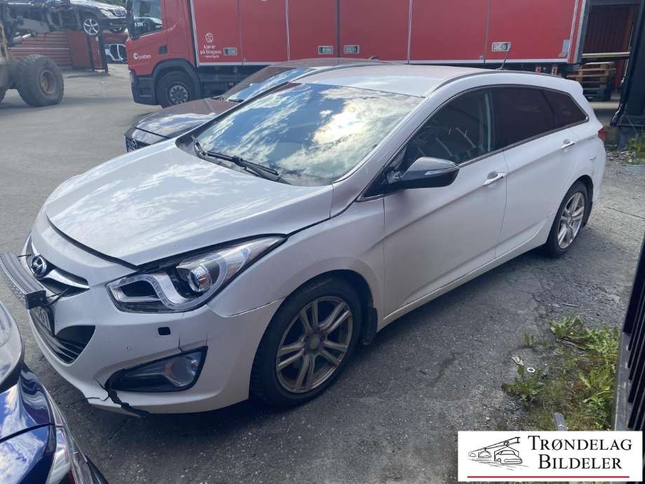 Hyundai i40 2012-2017 delebil , Motorkode: D4FD, Girkassekode: 