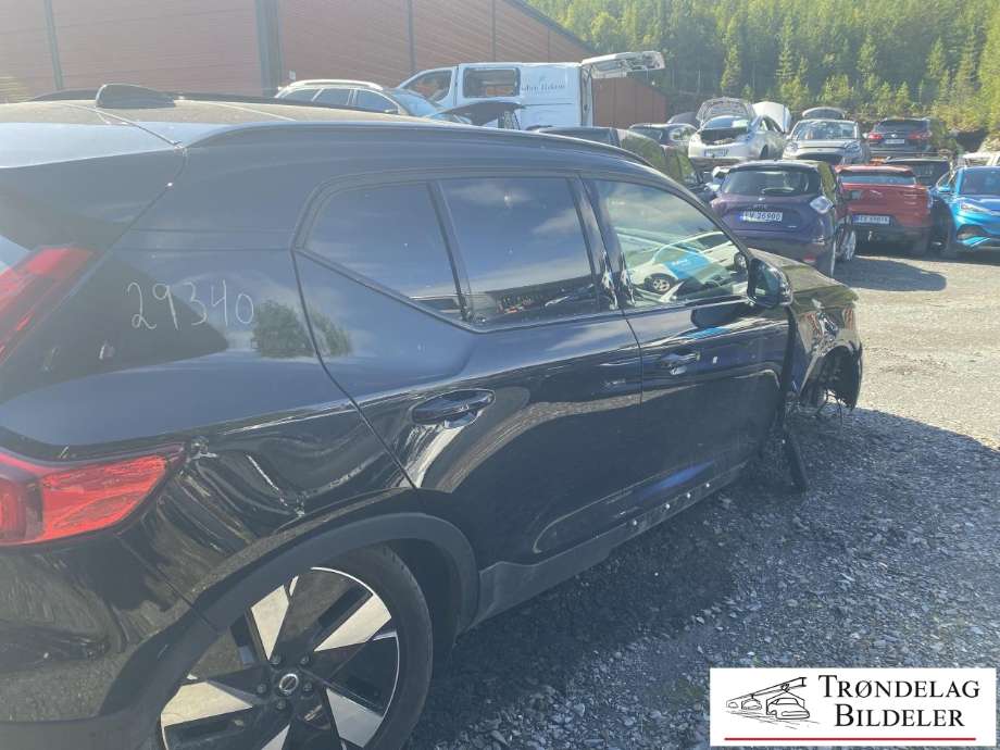 Volvo EX40 2024-->> delebil , Motorkode: DAEAB|CCEDF, Girkassekode: