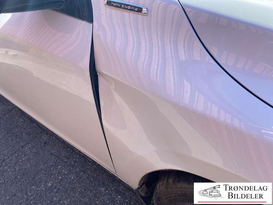 Volvo V60/V60 CC 2013-2018 (Type I, Fase 2) delebil , Motorkode: D5244T17|VOLVO E1, Girkassekode: 6-AUT 2WD / TF-80SD