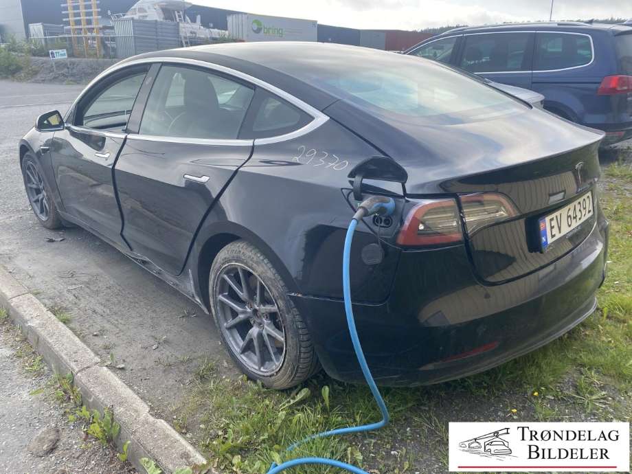 Tesla Model 3 2018-2023 (Fase 1) delebil , Motorkode: 3D3|3D5, Girkassekode: 