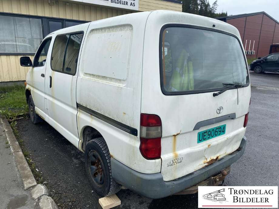 Toyota Hiace 1996-2001 (Fase 1) delebil , Motorkode: 2L-T, Girkassekode: