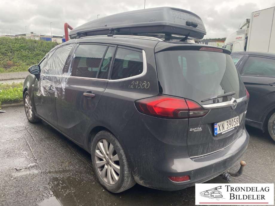 Opel Zafira Tourer 2012-2018 delebil , Motorkode: A20DT, Girkassekode: 