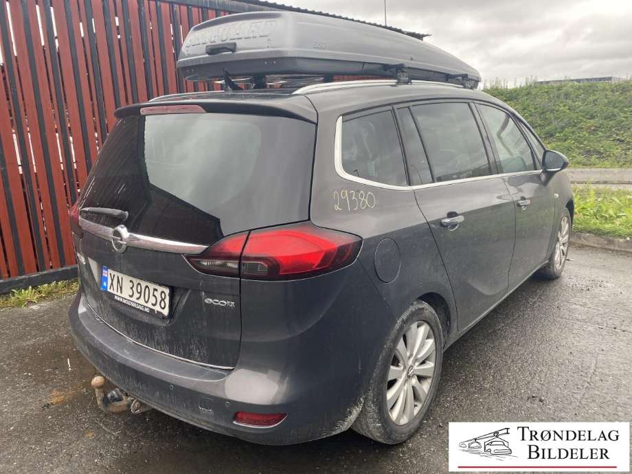 Opel Zafira Tourer 2012-2018 delebil , Motorkode: A20DT, Girkassekode: 