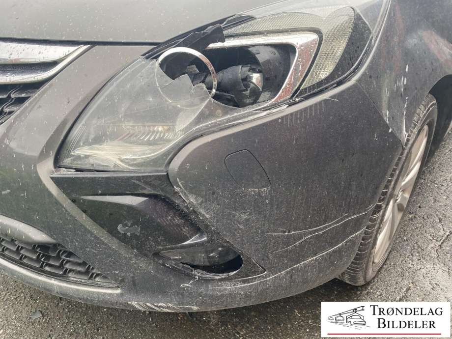 Opel Zafira Tourer 2012-2018 delebil , Motorkode: A20DT, Girkassekode: 