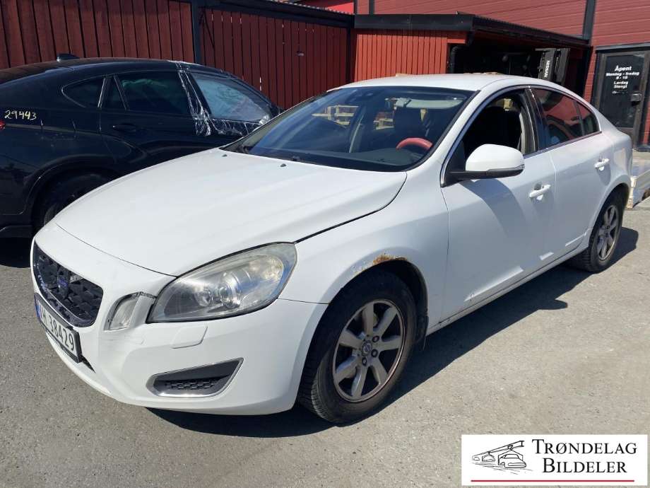 Volvo S60 2010-2014 (Type II, Fase 1) delebil , Motorkode: D4162T, Girkassekode:
