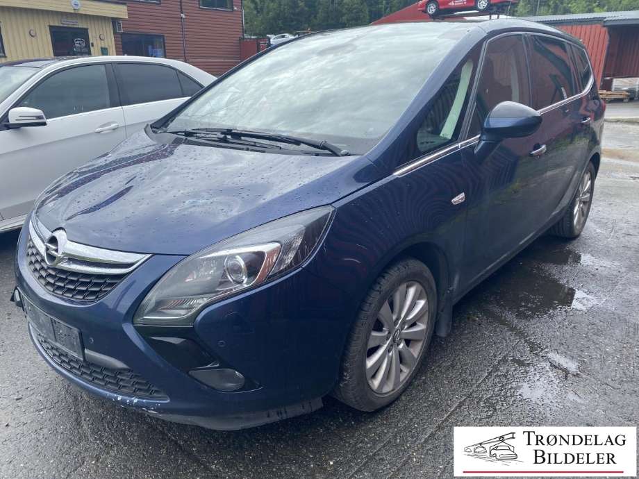 Opel Zafira Tourer 2012-2018 delebil , Motorkode: A20DT, Girkassekode: