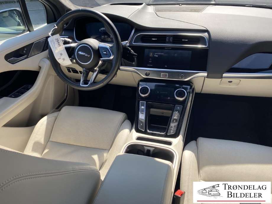 Jaguar I-PACE 2018-->> delebil , Motorkode: TZ-204-X-S-A, Girkassekode: