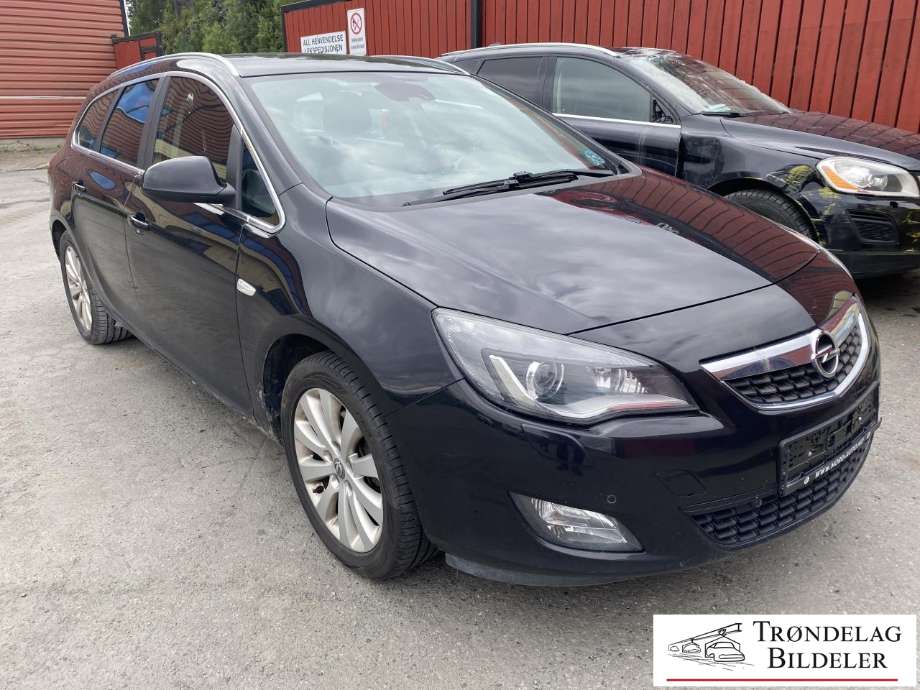 Opel Astra J 2010-2015 , Motorkode: A17DTR, Girkassekode: 