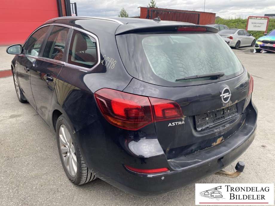 Opel Astra J 2010-2015 , Motorkode: A17DTR, Girkassekode: 