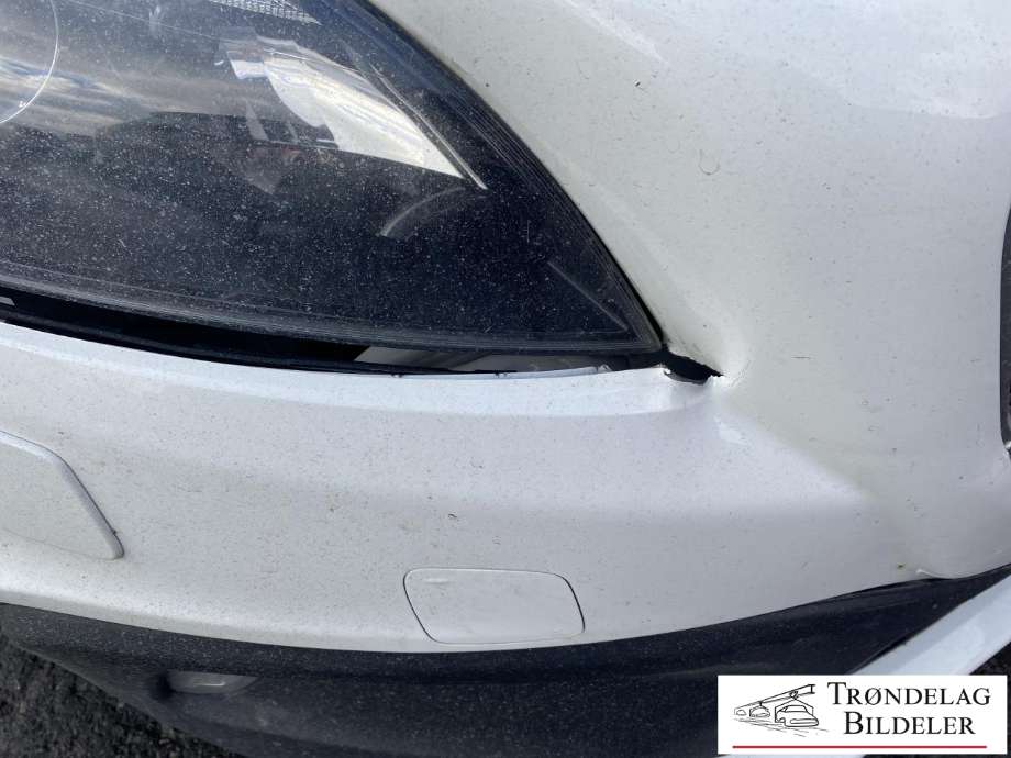 Volvo V40 2012-2019 , Motorkode: D4162T, Girkassekode: