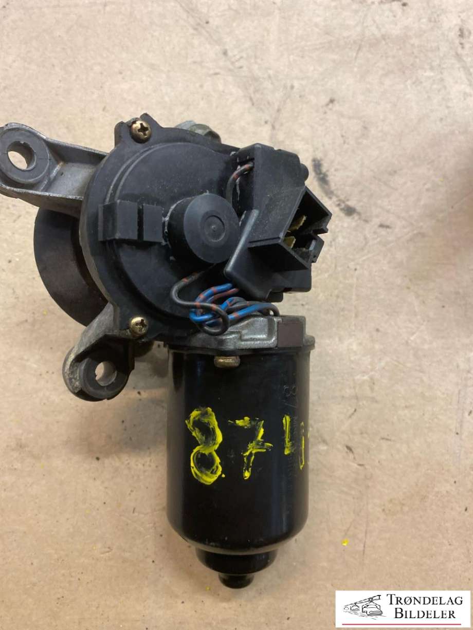 Viskermotor frontrute til Mitsubishi Pajero 1992-1999 (Type II) (MB623287|)