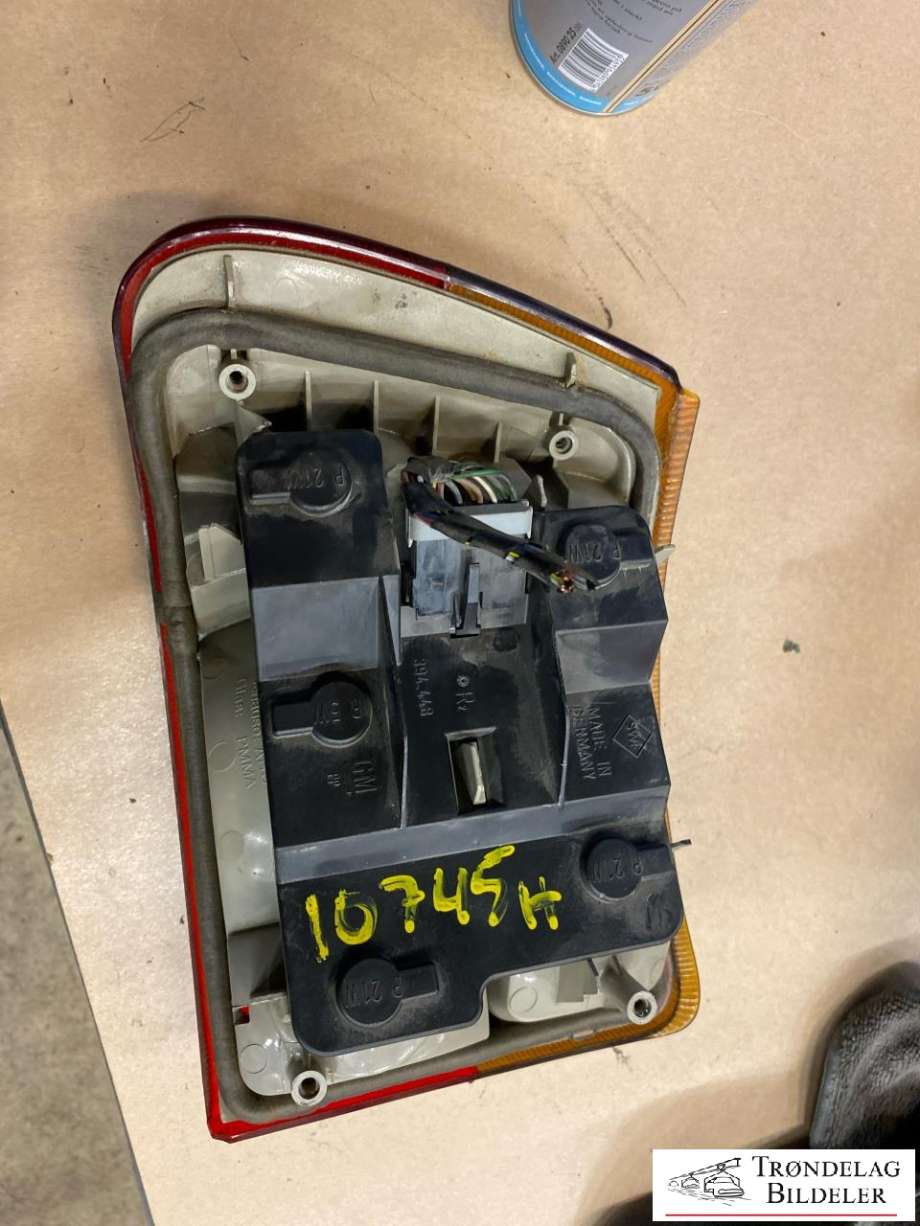 Baklykt høyre til Opel Astra F 1992-1997  (1223004|)