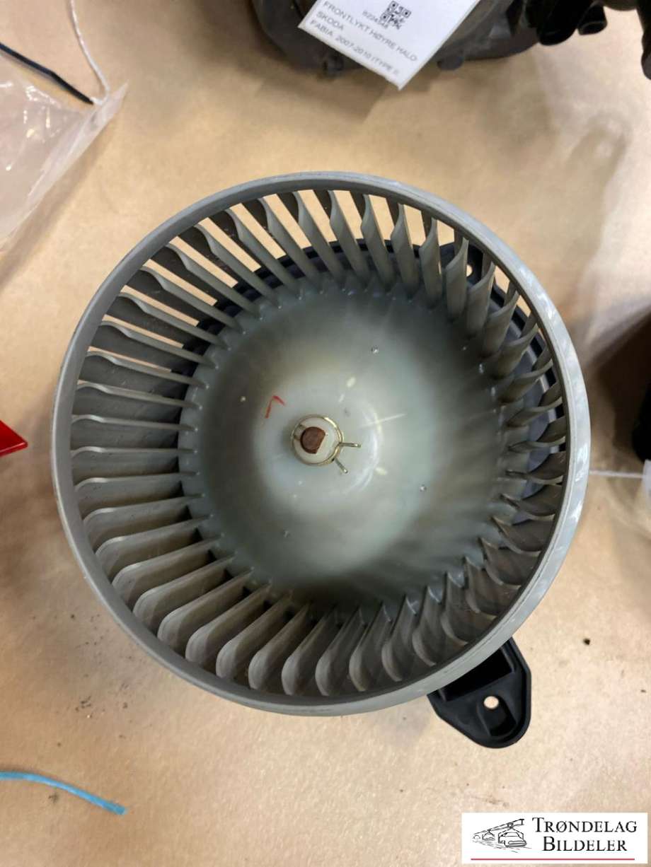 Varmeapparat motor til Audi A6 1997-2001 (Type II, Fase 1) (C5) (C5) (A 4B1 820 021|)