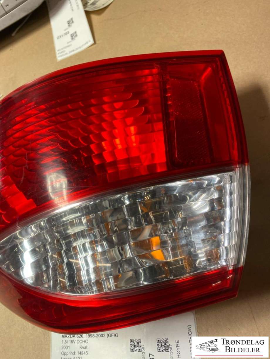 Baklykt høyre til Mazda 626 1998-2002 (GF/GW) (GF/GW) (GG3E-51-170B|)