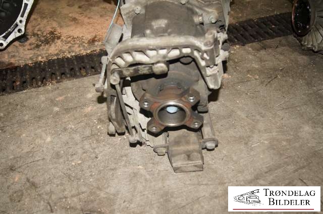 Girkasse manuell 6-trinn til Mercedes Vito/Viano 2004-2010 (Fase 1) (W639) (W639) (D716652|A 639 260 08 00|A 639 260 24 00)