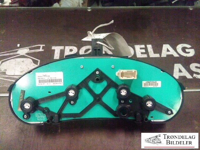 Instrumentpanel til Peugeot Partner 2002-2008 (Type I, Fase 2)  (9662745100|DFOUUM27|)
