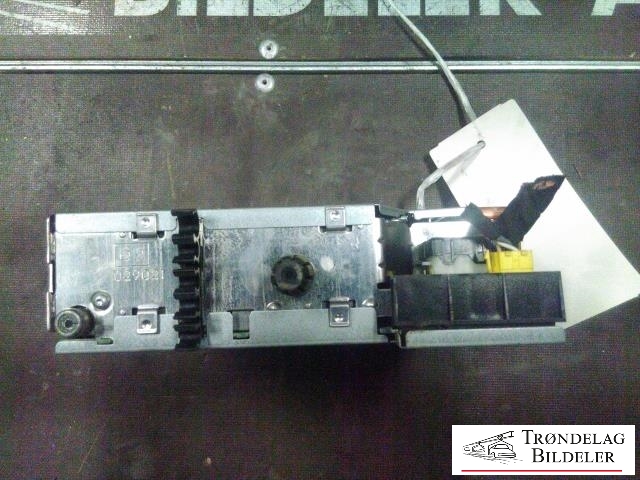 Bilstereo til Renault Laguna 2001-2005 (Type II, Fase 1)