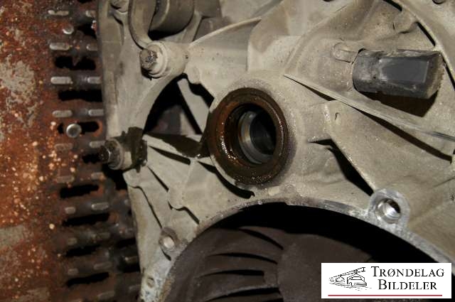 Girkasse manuell til Ford Transit Connect 2003-2009 (Type I, Fase 1) (1485885|2T1R-7002-BH|2010976|RM2T1R-7002-BH|)