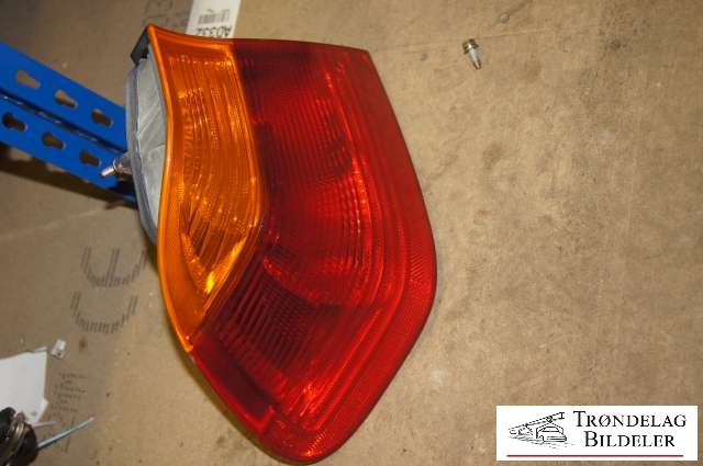 Baklykt venstre til BMW 3-Serie 1998-2005 (E46) (E46)