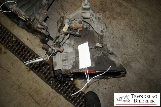 Girkasse manuell til Ford Transit Connect 2003-2009 (Type I, Fase 1) (1338673|2T1R-7002-AD|1352892|RM2T1R-7002-AC|)