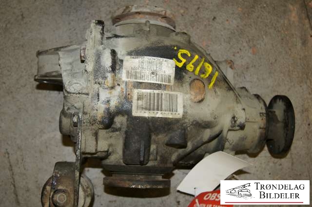 Kardang klokke bak til BMW 3-Serie 1998-2005 (E46) (E46) (33 10 1 428 797|)