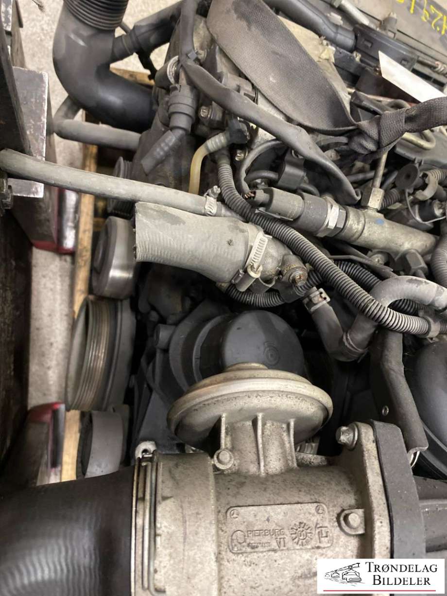 Motor diesel til Mercedes C-Klasse 2000-2004 (Fase 1) (W203) (W203) (A2032700400|611962|)