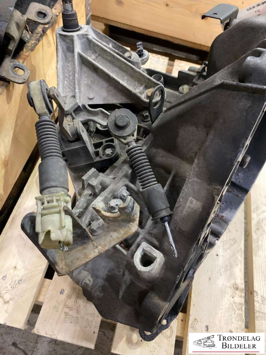 Girkasse manuell til Nissan Note 2006-2013 (Type I)  (32010-ED403|)